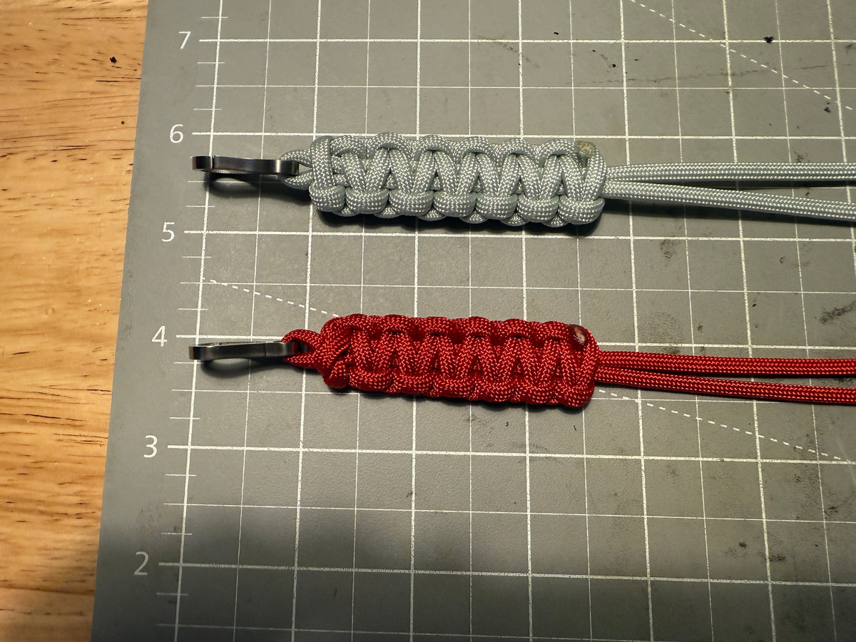 Metrea Paracord Lanyard with Titanium Clip